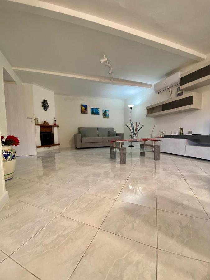 Sofi House-Appartamento In Villa Con Piscina Scafati Kültér fotó
